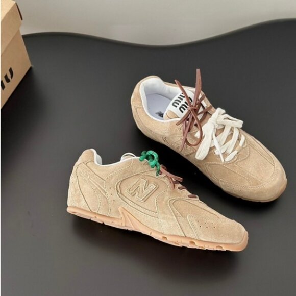 NWB Miu Miu x New Balance 530 SL Sneakers - Picture 4 of 9